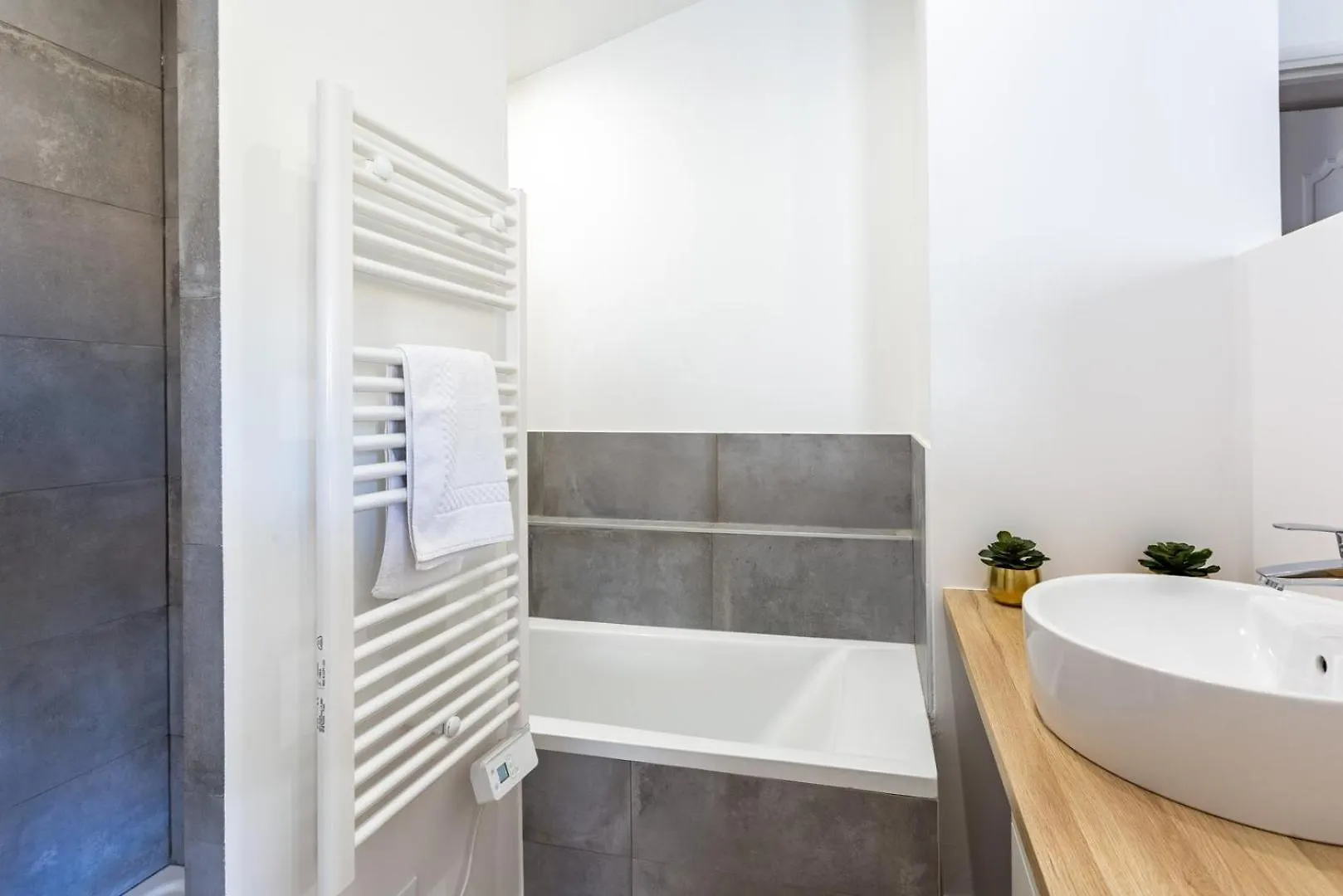 Gasthof Hotel Rosalie - Maison Familiale Avec Jardin Clos-6 Pers Saint-Malo Frankreich
