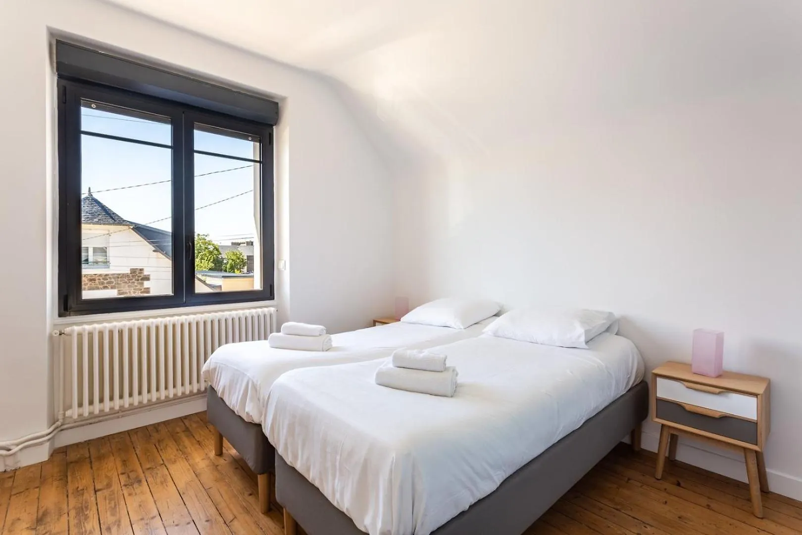 Hotel Rosalie - Maison Familiale Avec Jardin Clos-6 Pers Saint-Malo Gasthof